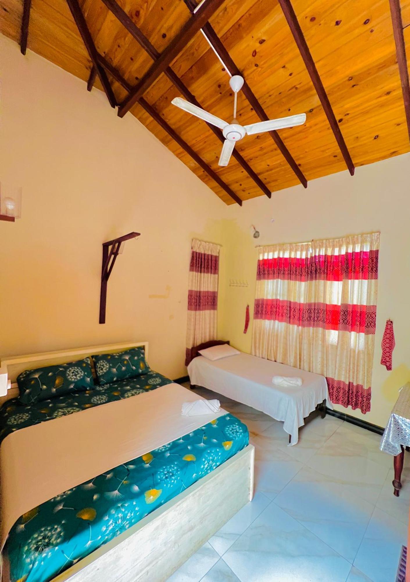 Malwaththa Mount Villa 康提 外观 照片