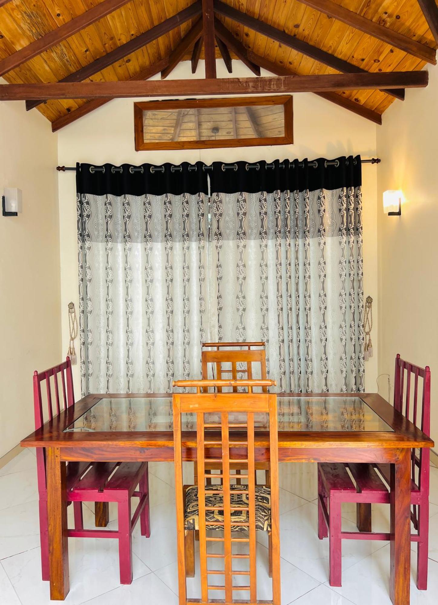 Malwaththa Mount Villa 康提 外观 照片